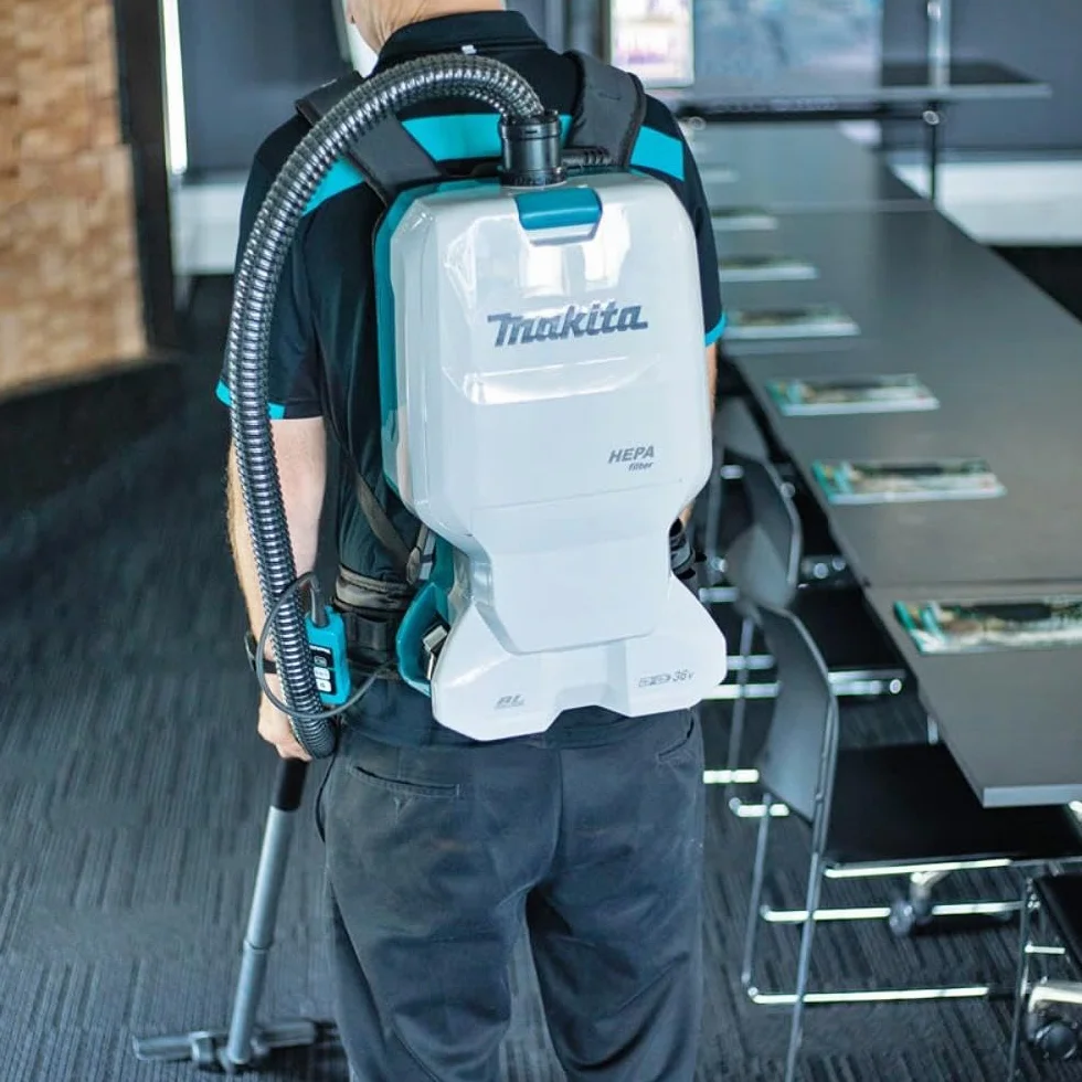 Makita DVC660Z Mochila aspiradora (sin batería y Cargador), 6 litros, Negro